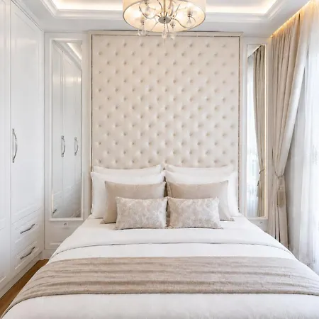 White Marble Palace 2xparking Wifi Ac Fireplace Balcony Terrace Security Vistula River Wawel Castle Old Town * Cracóvia