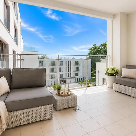 Apartamento White Marble Palace 2xparking Wifi Ac Fireplace Balcony Terrace Security Vistula River Wawel Castle Old Town